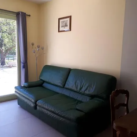 Appartement Dans Maison Chaleureuse