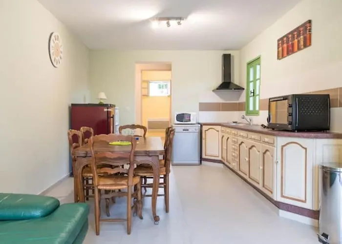 Dans Maison Chaleureuse Διαμέρισμα